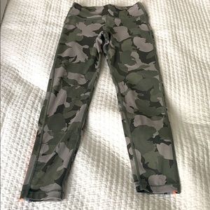 Camo Athleta Leggings